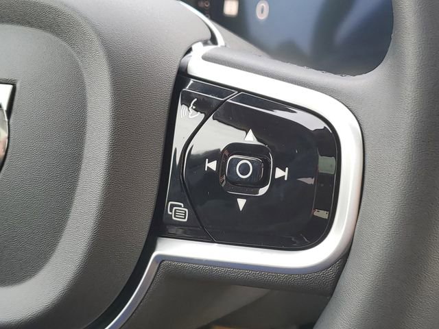 New 2026 Volvo XC60 B5 Plus w/ Protection Package Premier image 13