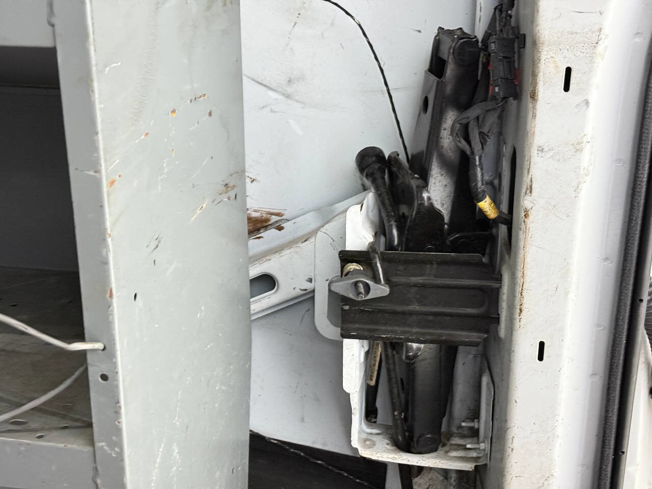 Used 2017 Chevrolet Express 2500 image 76