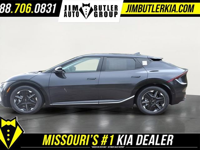 New 2025 Kia EV6 Wind image 2