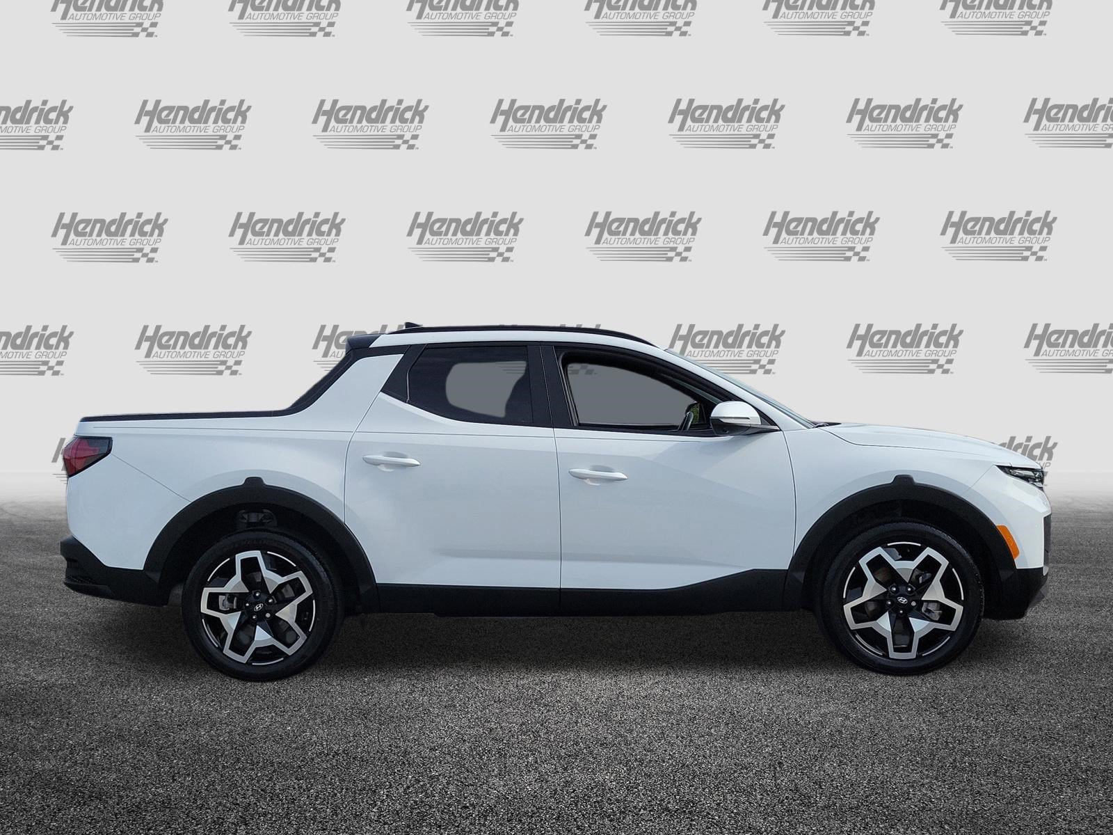 Used 2024 Hyundai Santa Cruz Limited AWD/4WD image 8