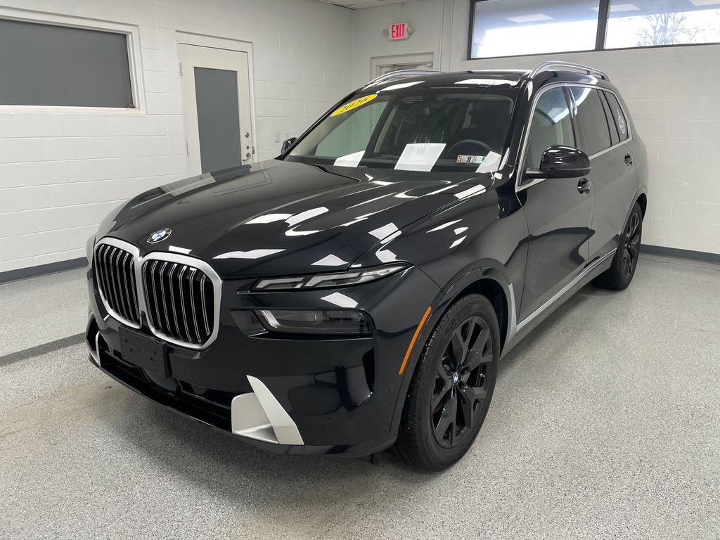 Certified 2026 BMW X7 xDrive40i AWD/4WD image 3