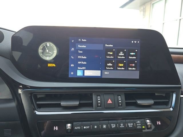 Used 2023 Lexus ES 350 w/ Premium Package image 17