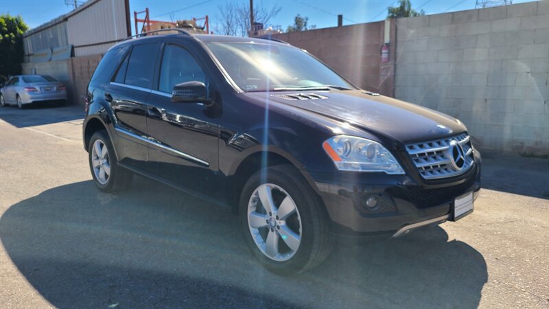 Used 2011 Mercedes-Benz ML 350 2WD image 2