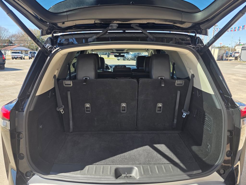 Used 2023 Nissan Pathfinder SL image 5