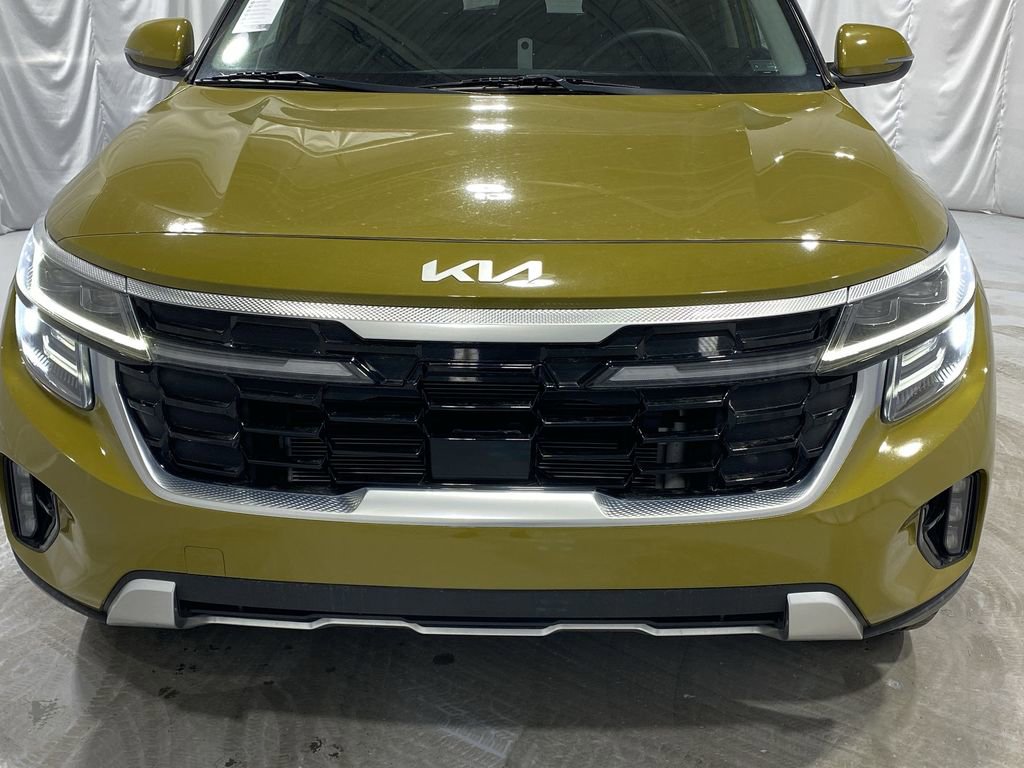 Used 2024 Kia Seltos SX w/ SX Sunroof Package image 27