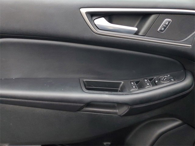 Certified 2022 Ford Edge SEL w/ Convenience Package image 7