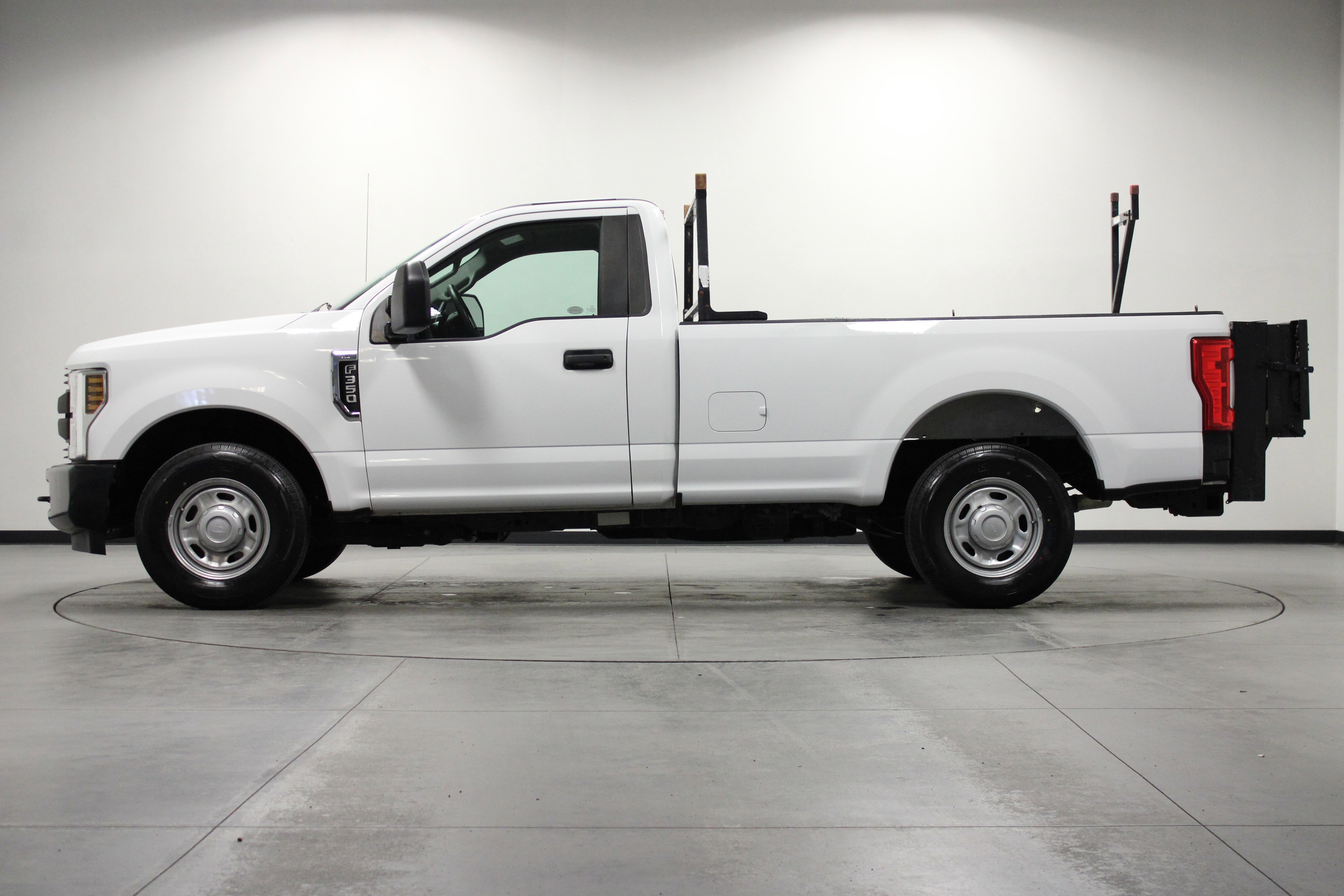Used 2018 Ford F350 XL RWD image 7