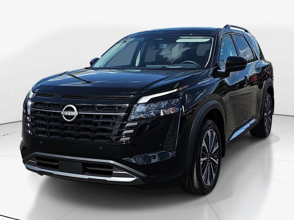 New 2026 Nissan Pathfinder Platinum FWD image 9