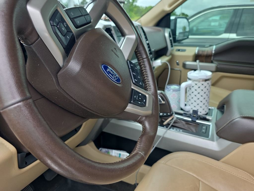 Used 2020 Ford F150 Lariat w/ Equipment Group 502A Luxury AWD/4WD image 11