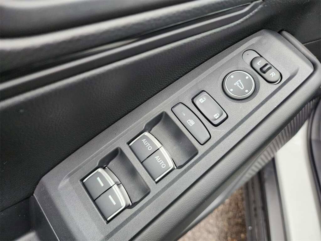 Certified 2023 Honda Accord LX image 19