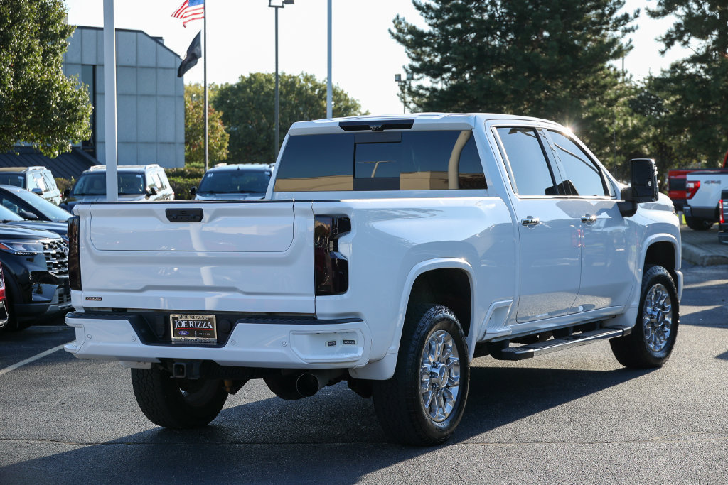 Used 2024 Chevrolet Silverado 2500 LTZ w/ LTZ Plus Package AWD/4WD image 26
