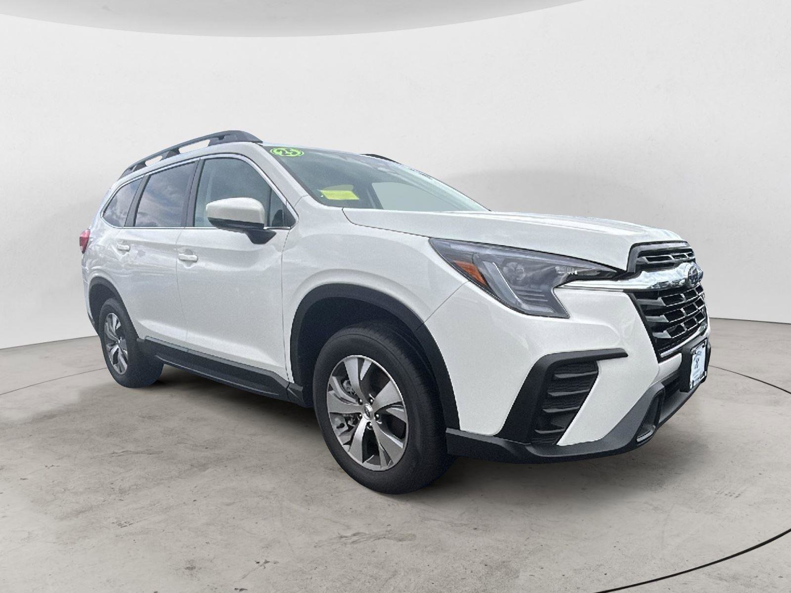 Certified 2025 Subaru Ascent Premium image 1