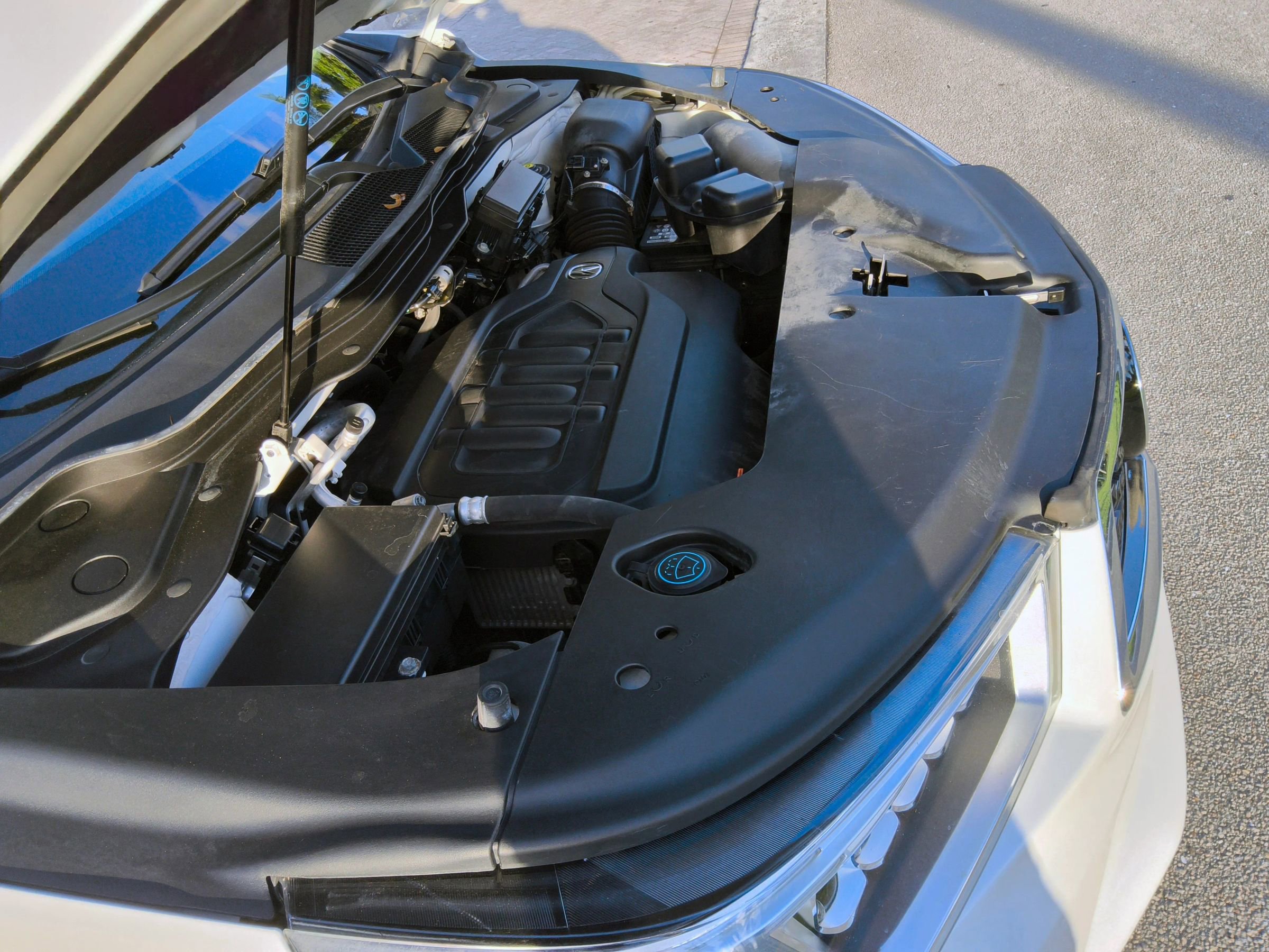 Used 2020 Acura MDX SH-AWD image 45