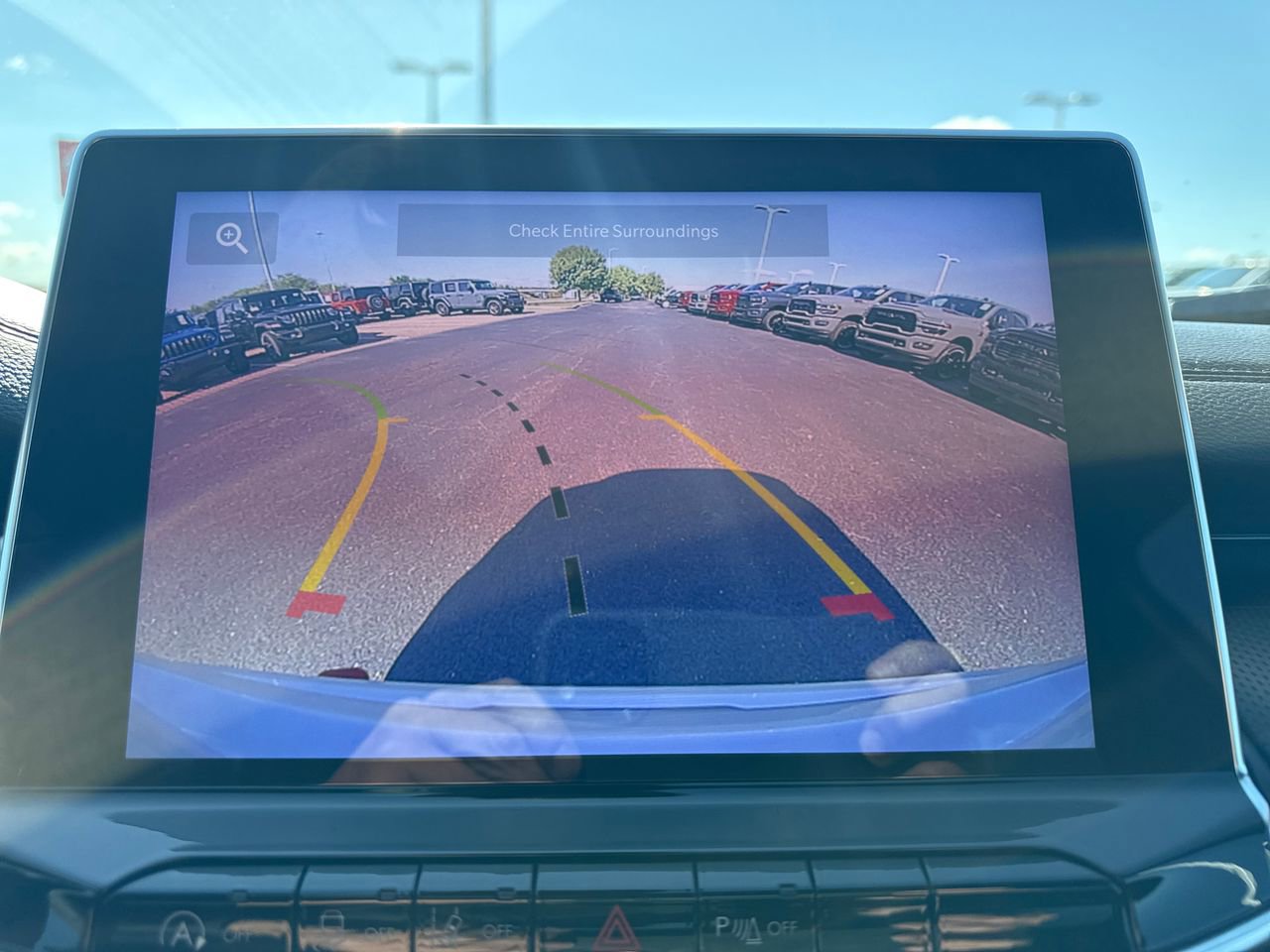 Used 2024 Jeep Compass Trailhawk image 17