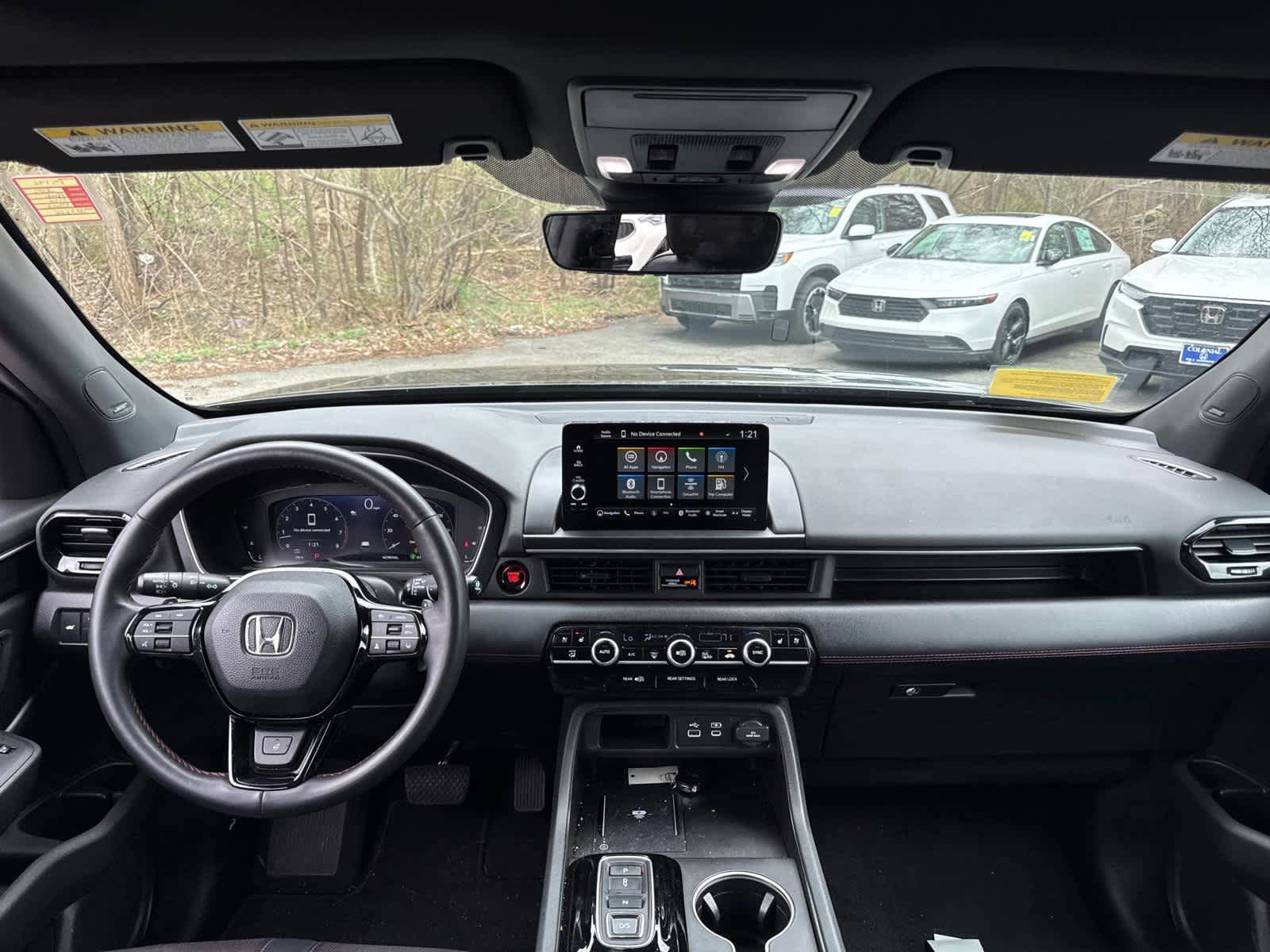 Used 2025 Honda Pilot Black Edition image 32
