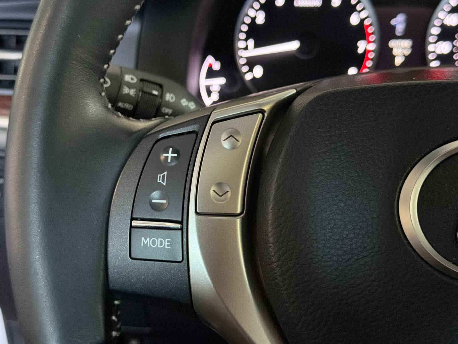 Used 2013 Lexus ES 350 w/ Premium Pkg FWD image 24