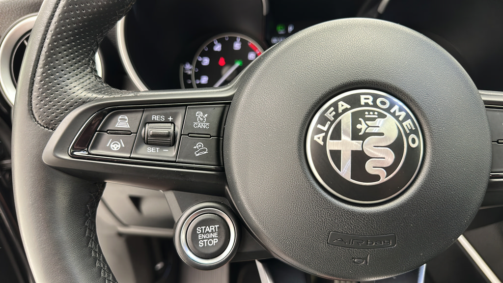 Used 2023 Alfa Romeo Stelvio Ti w/ Active Assist Plus Package AWD/4WD image 17