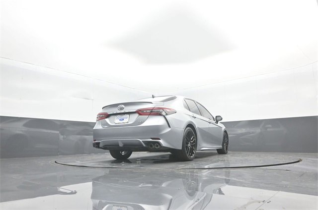 Used 2021 Toyota Camry XSE w/ Navigation Package image 33