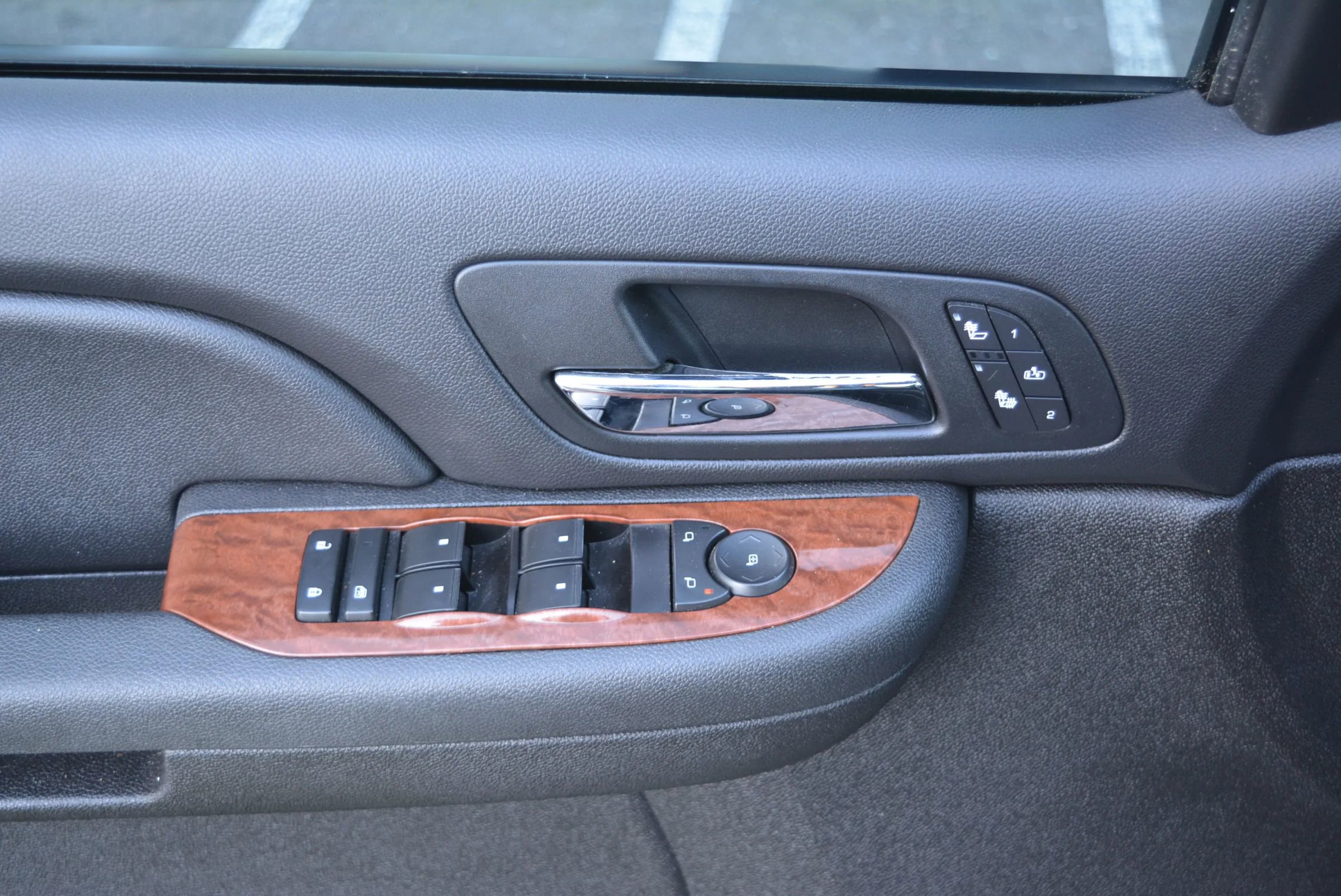 Used 2008 GMC Sierra 3500 SLT image 30