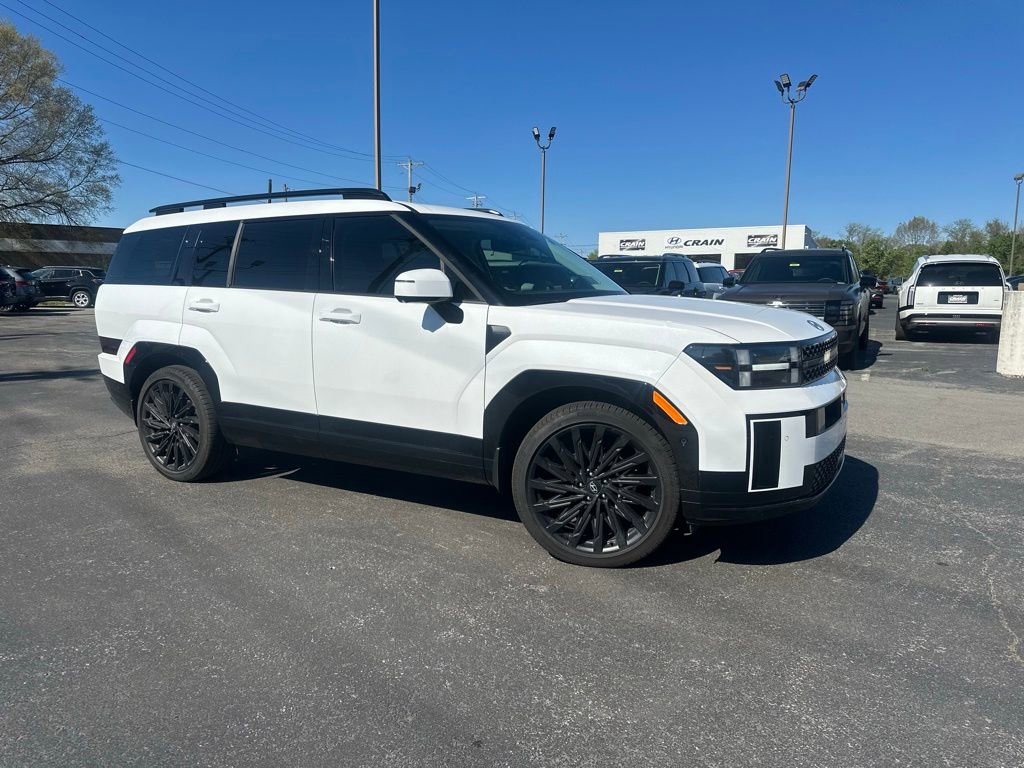 Used 2025 Hyundai Santa Fe Calligraphy image 2