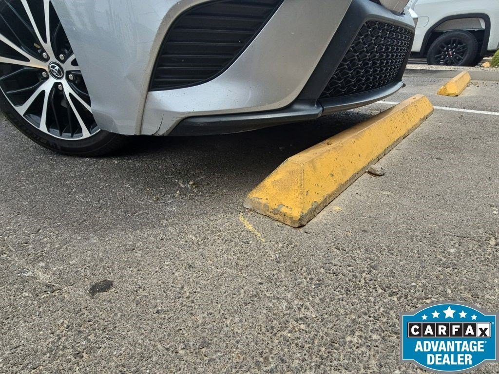 Used 2020 Toyota Camry SE w/ Audio Package FWD image 15