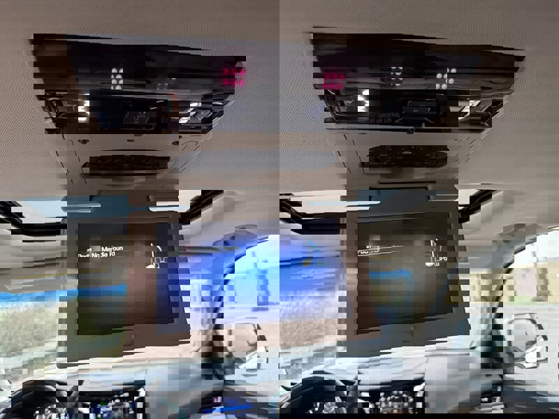 Used 2019 Cadillac Escalade ESV Luxury image 20