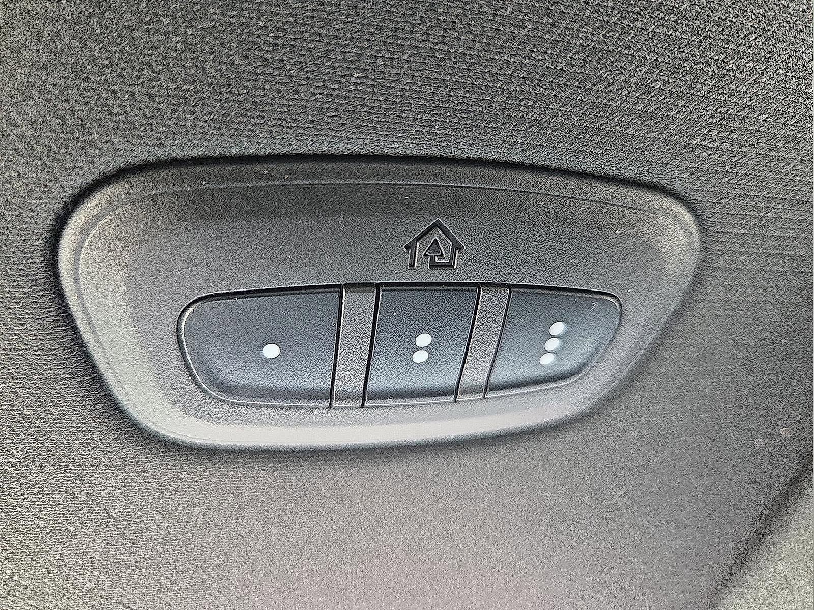 Used 2022 RAM 1500 Laramie AWD/4WD image 20