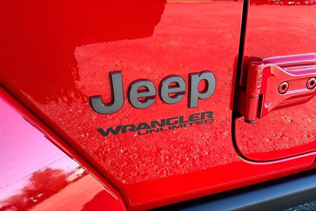 Used 2018 Jeep Wrangler Unlimited Rubicon image 31
