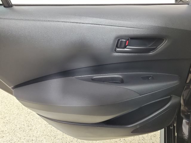 Used 2023 Toyota Corolla LE FWD image 14