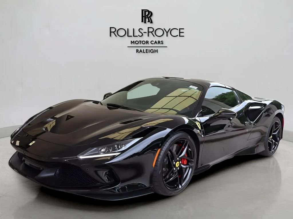 Used 2023 Ferrari F8 Tributo RWD image 1