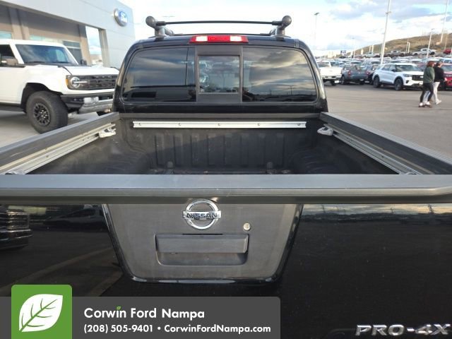 Used 2015 Nissan Frontier PRO-4X w/ Pro-4x Luxury Package image 13