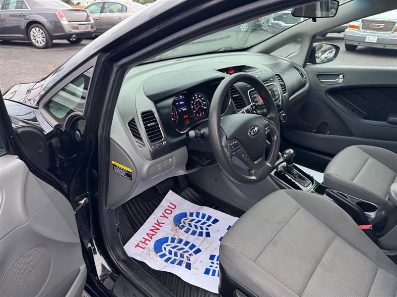 Used 2018 Kia Forte LX image 31