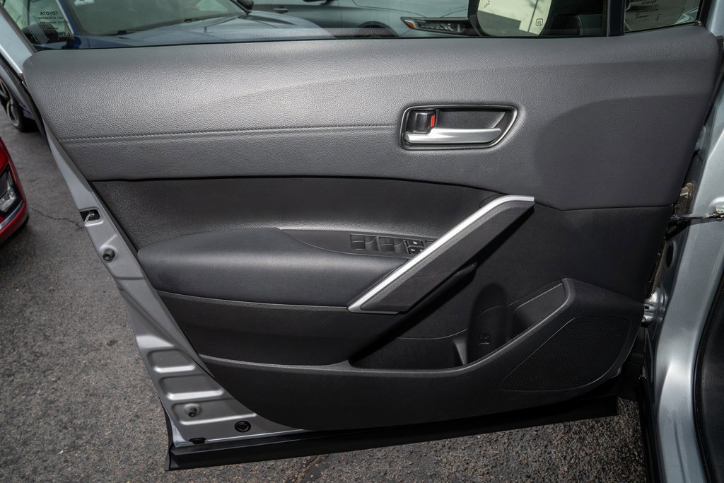 Certified 2024 Toyota Corolla Cross XSE image 12