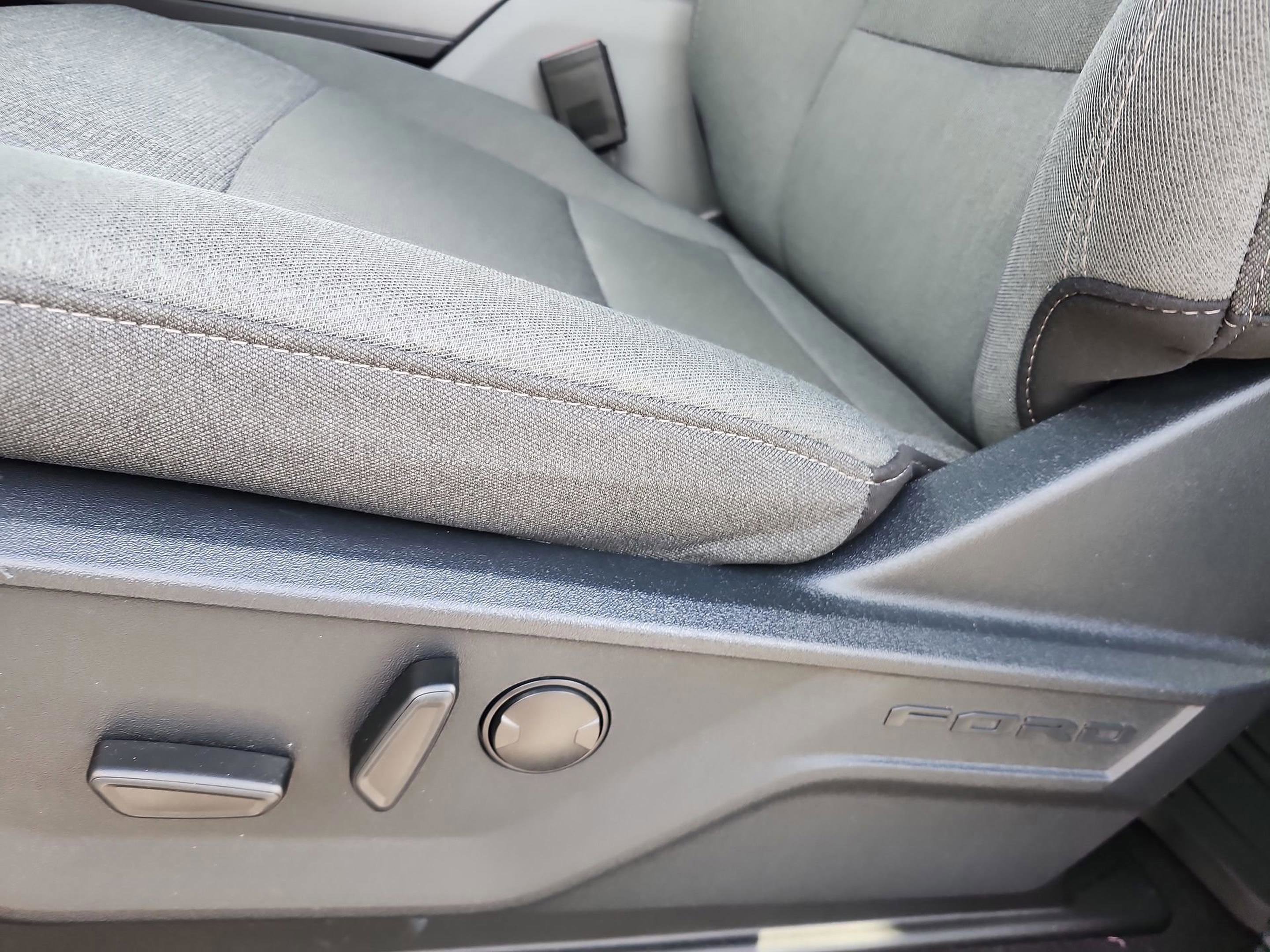 New 2025 Ford F150 XLT w/ Equipment Group 302A MID image 13