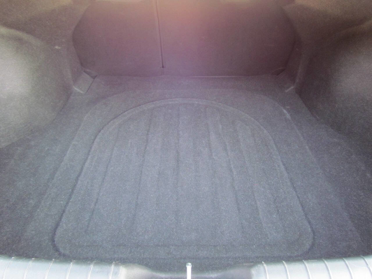 Used 2021 Hyundai Elantra Limited image 22