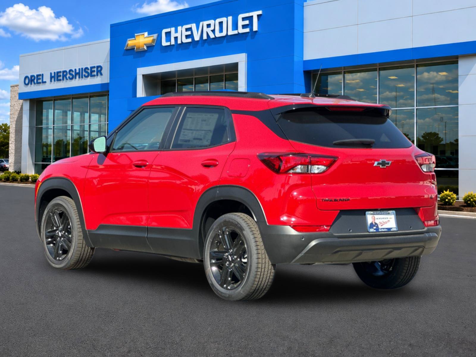 New 2026 Chevrolet TrailBlazer LT w/ Midnight Edition FWD image 6