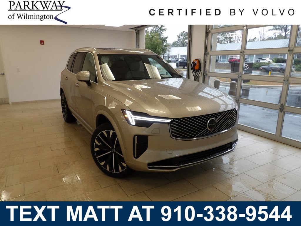 Certified 2025 Volvo XC90 T8 Plus image 1