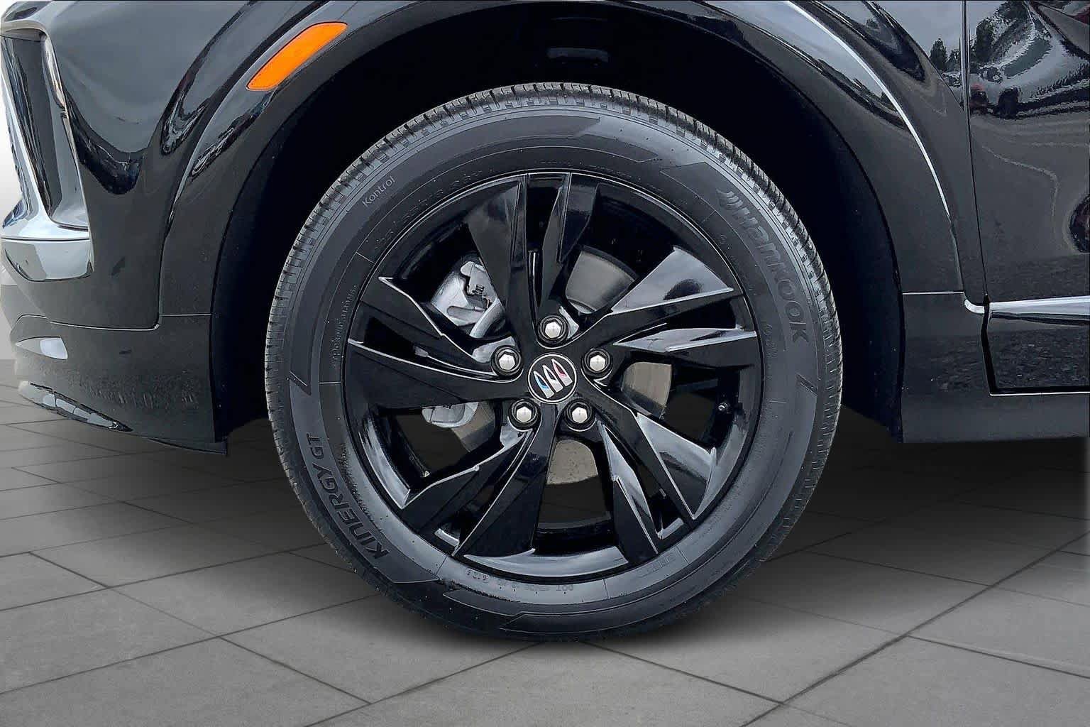 Used 2025 Buick Encore GX Sport Touring w/ Advanced Technology Package image 11