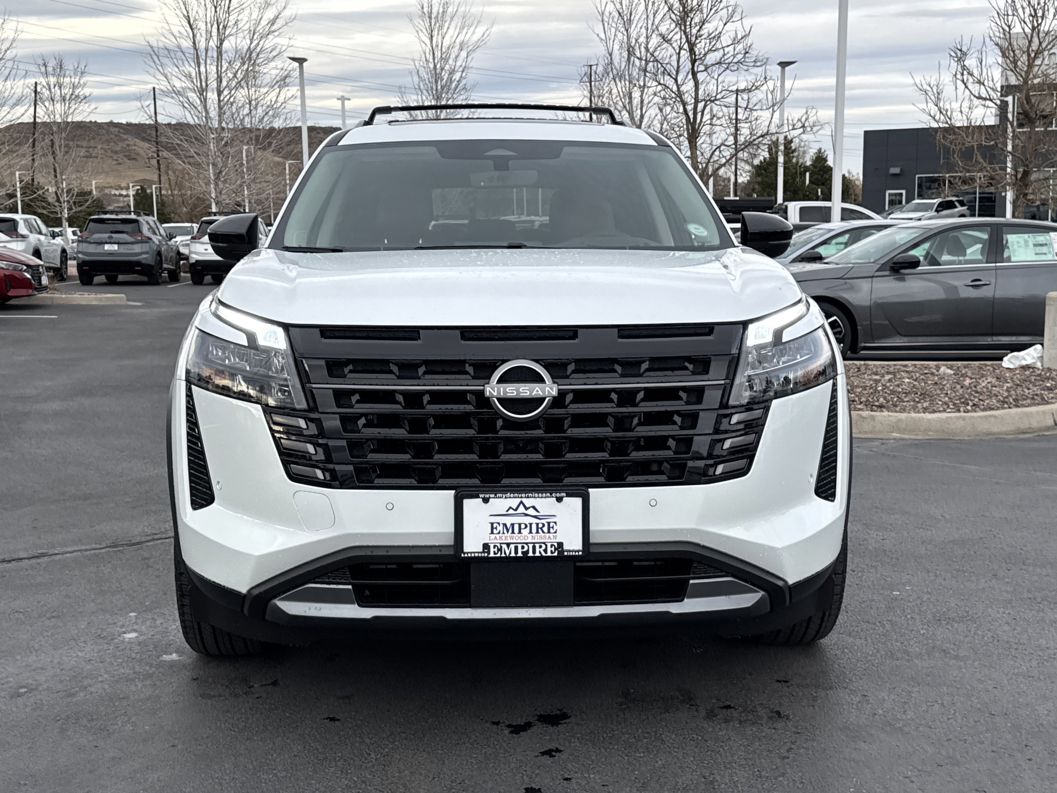 New 2026 Nissan Pathfinder Platinum image 5