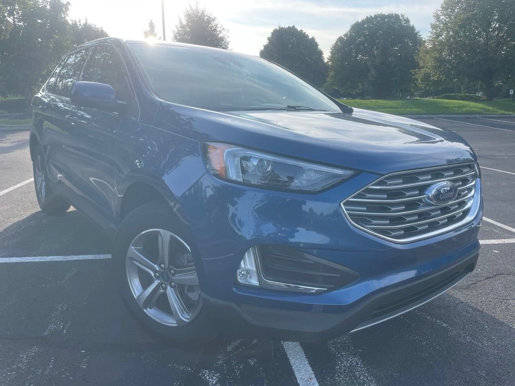 Used 2022 Ford Edge SEL w/ Convenience Package AWD/4WD image 3