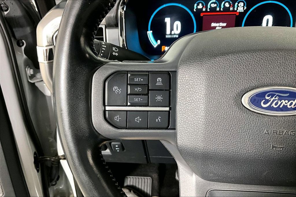 Used 2023 Ford F150 Lariat w/ Max Trailer Tow Package image 18