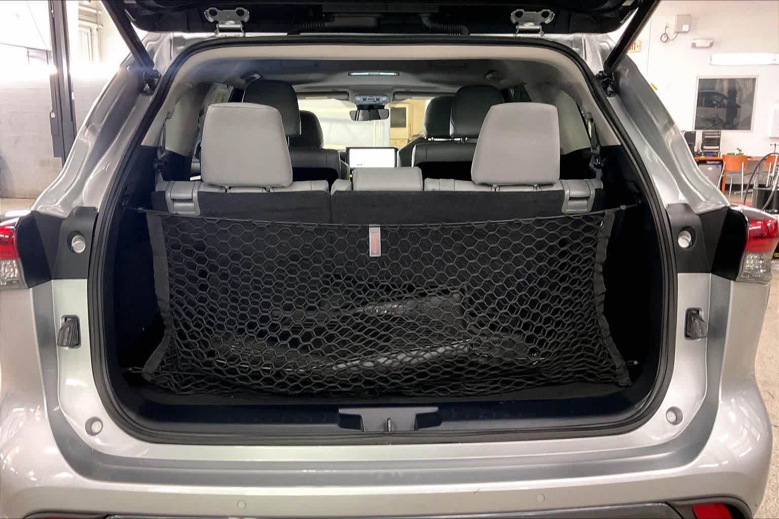 Used 2023 Toyota Highlander Limited AWD/4WD image 34
