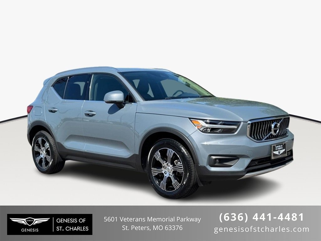 Used 2022 Volvo XC40 T5 Inscription image 1