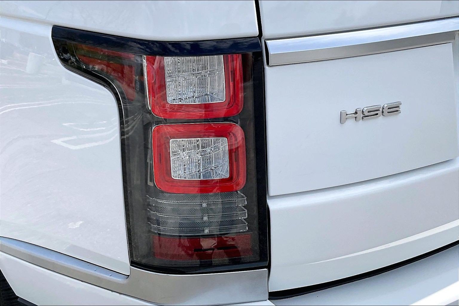 Used 2014 Land Rover Range Rover HSE AWD/4WD image 27