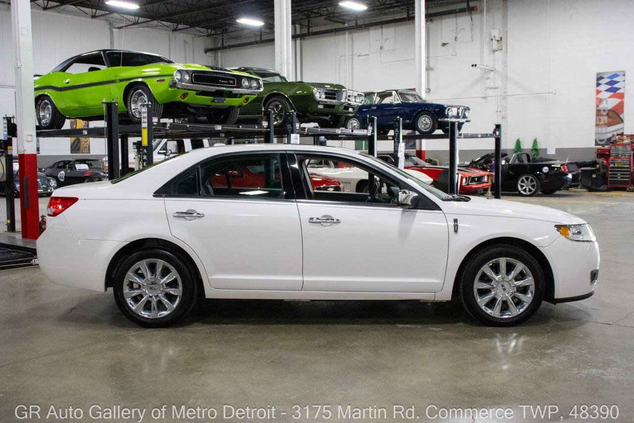 Used 2012 Lincoln MKZ FWD image 8