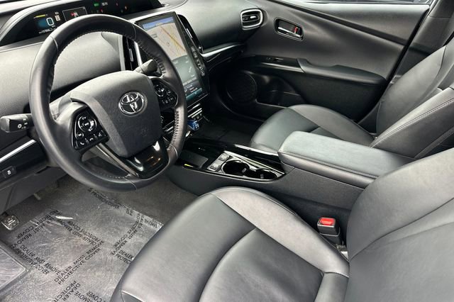 Used 2021 Toyota Prius Prime XLE image 11