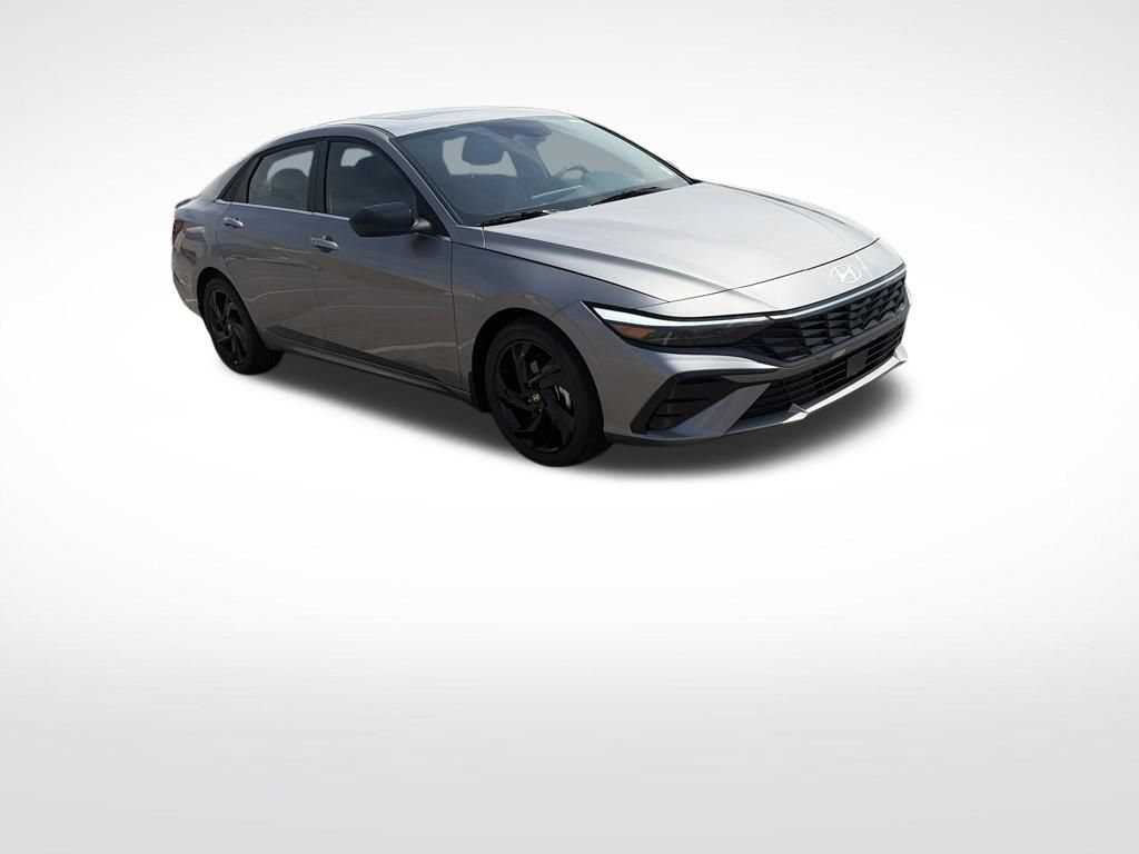 Used 2026 Hyundai Elantra SEL Sport Premium FWD image 7