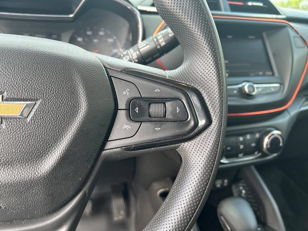 Used 2022 Chevrolet TrailBlazer LT AWD/4WD image 34