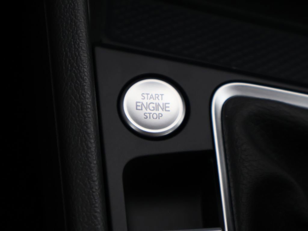 New 2026 Volkswagen Jetta SE image 29