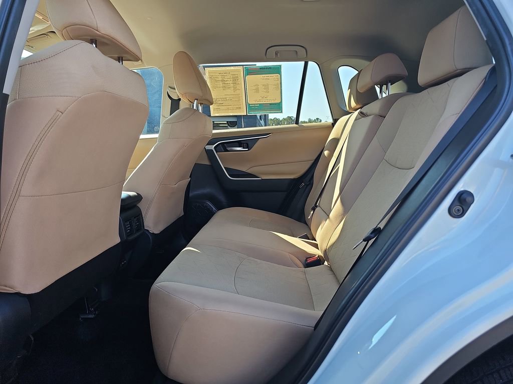 Used 2023 Toyota RAV4 XLE image 18